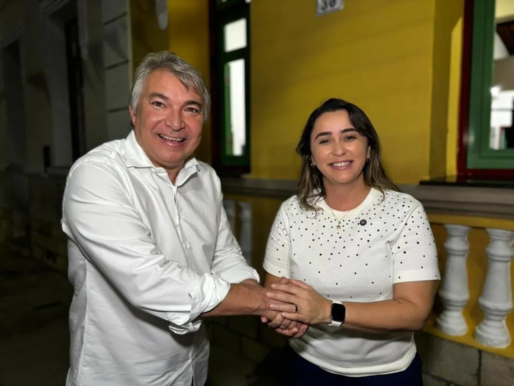 Samanda recebe apoio do prefeito de Serra Negra do Norte